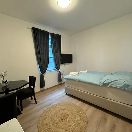Guest house Ferien 3 *